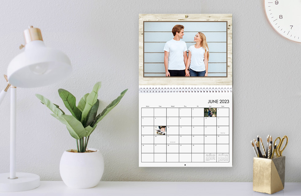 Print personalised photo calendar